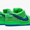 SB Dunk Low x Grateful Dead Bears "Green Bear"