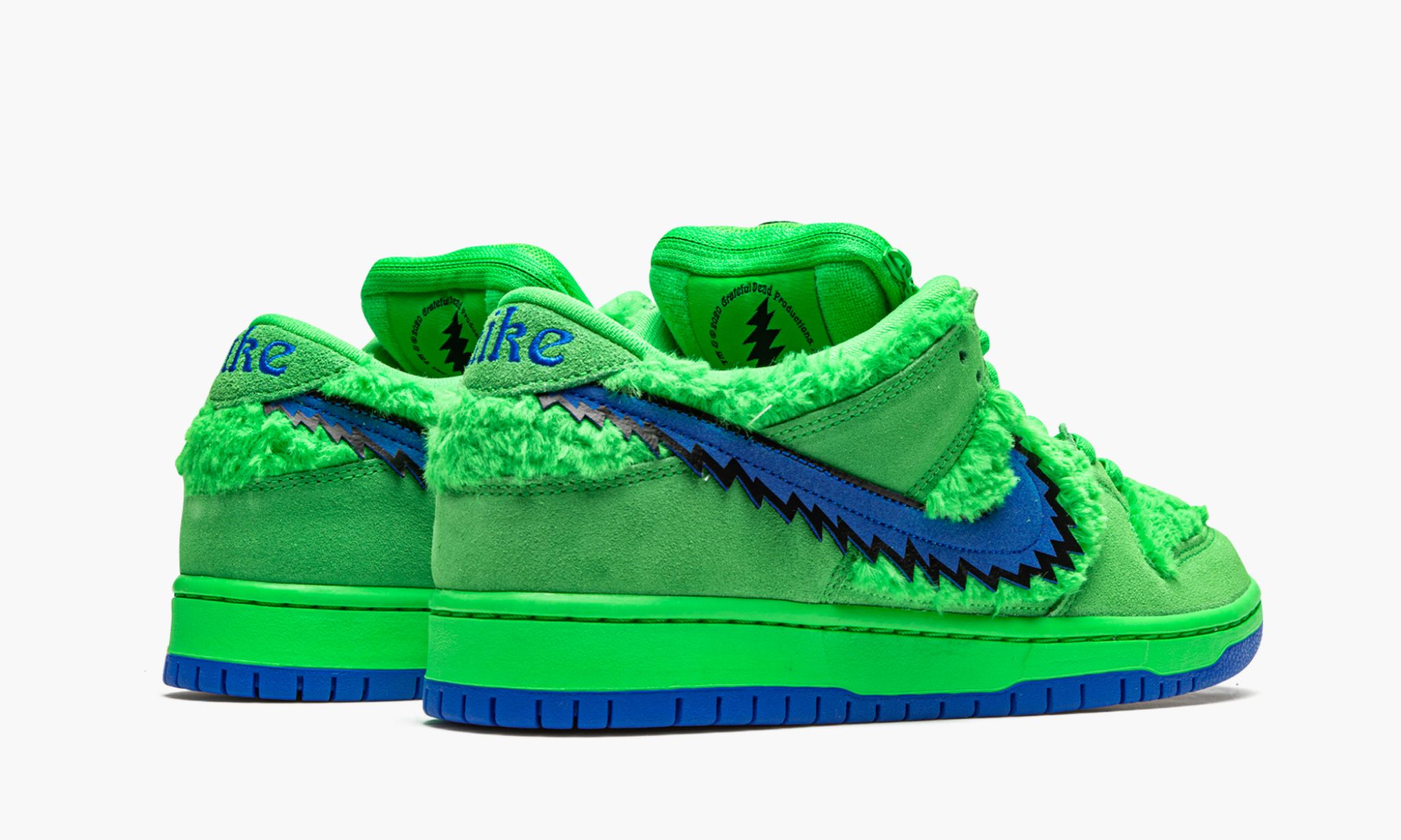 SB Dunk Low x Grateful Dead Bears "Green Bear"