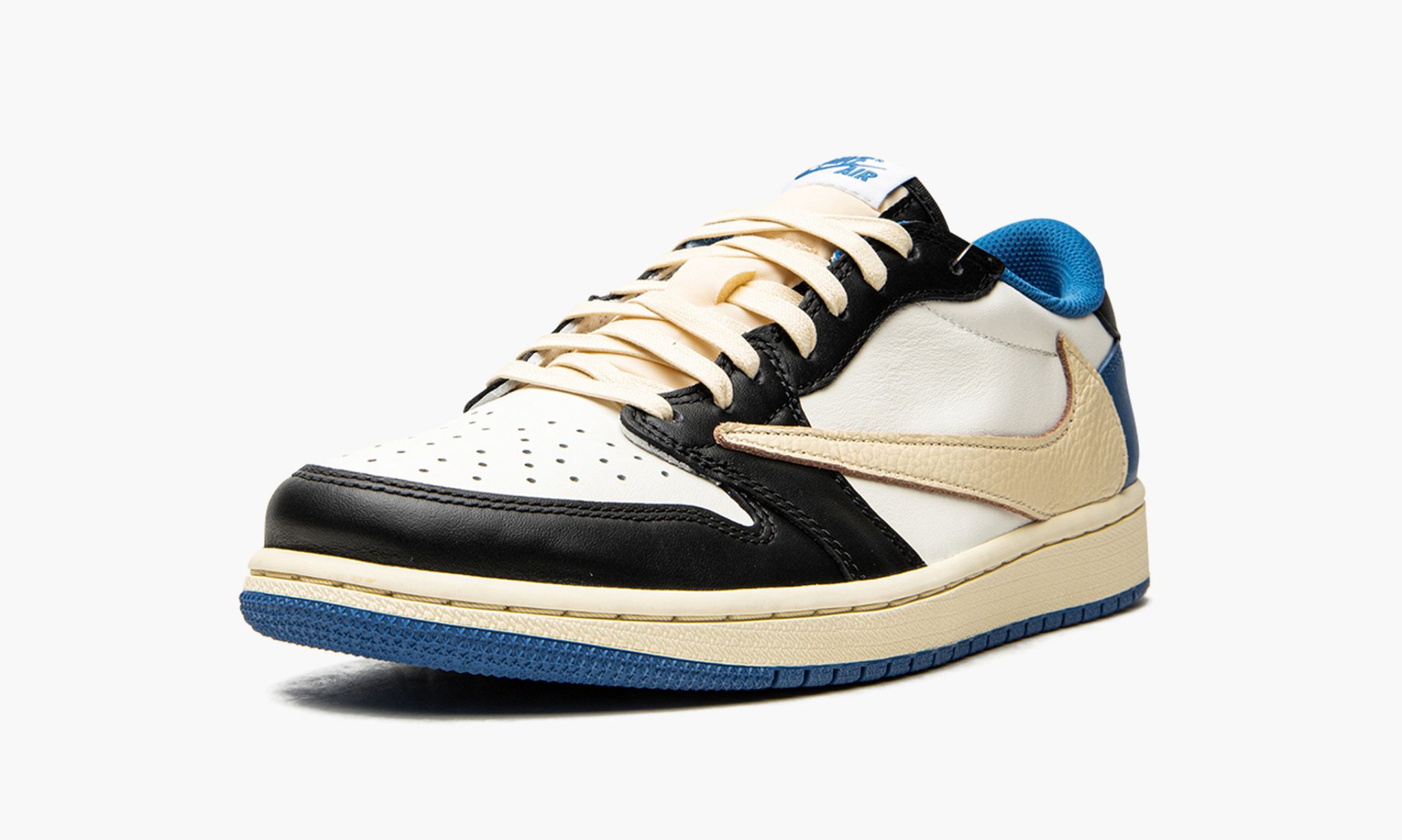 17037229_34990655_2048 Jordan 1 Low Fragment x Travis Scott
